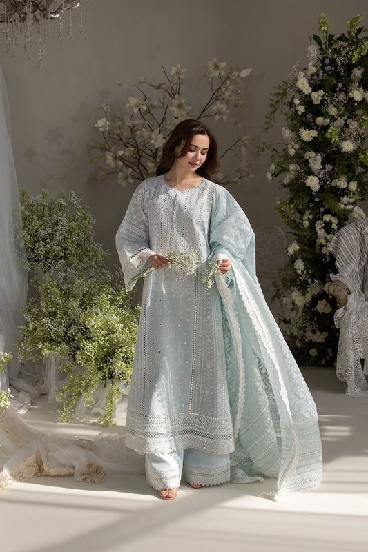 SOBIA NAZIR 560